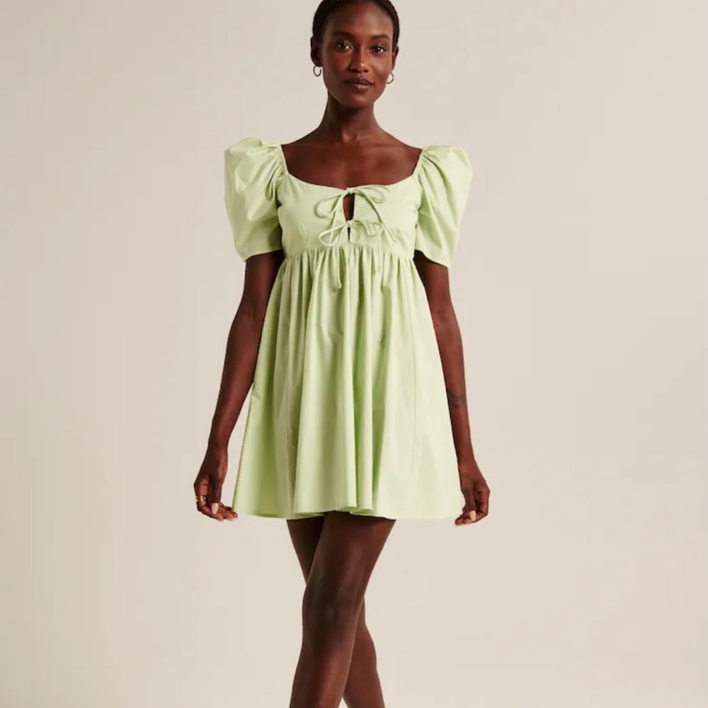 Key hole lime green dress